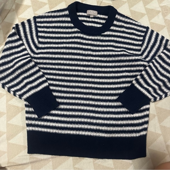 NWOT j crew Cashmere relaxed crewneck sweater in stripe navy snow - Picture 6 of 6